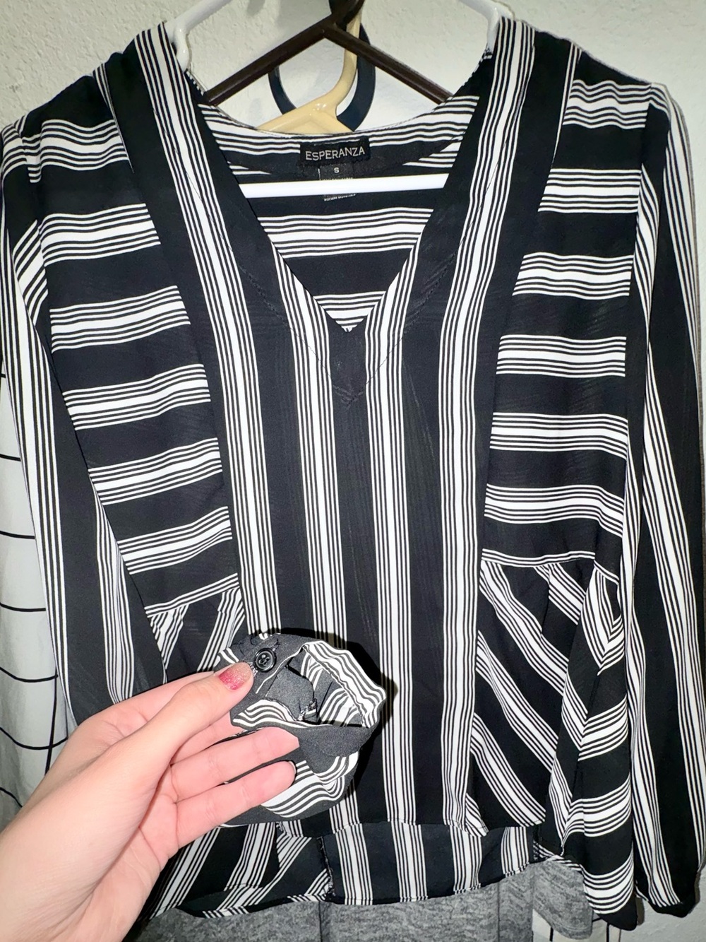 Esperanza Black and White Striped V-Neck Top